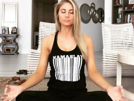 3 Moves to Relieve Pregnancy Back Pain